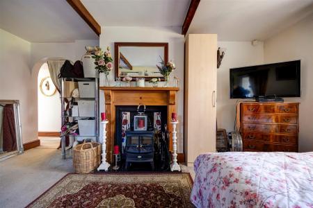 Bedroom/Sitting Room