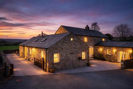Bridge House Barn Dusk