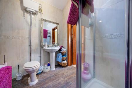 Jack & Jill Bathroom