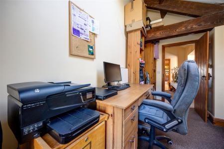 Office_02.jpg