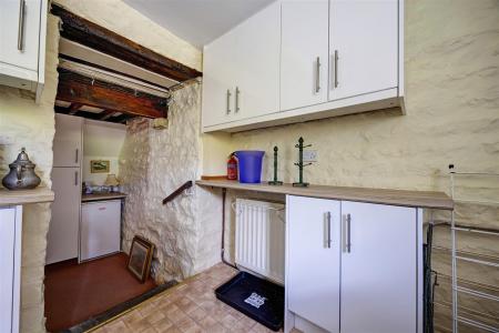 Annexe_Kitchen_03.jpg