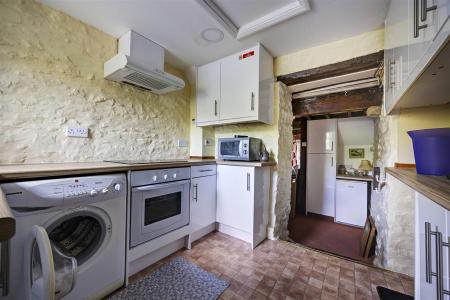 Annexe_Kitchen_02.jpg
