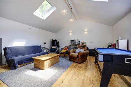 Annex Room