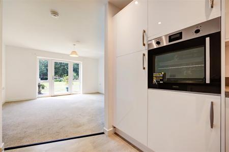 Kitchen_03.jpg