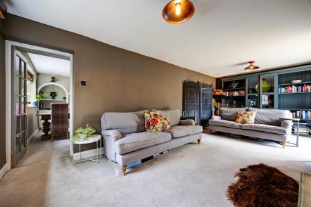 Lounge_01.jpg