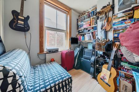 1294907-12-6827502b81b94-ARW .jpg