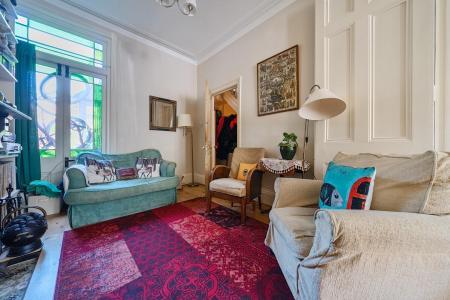 1294907-22-68275076353fd-ARW .jpg