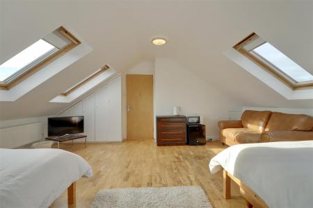 08CB7FE2-A80A-4BED-BC44-E44B763F5934_1_201_a.jpeg