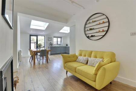 E4F43CBA-E253-40B1-A484-1F668DDCBC59_1_201_a.jpeg