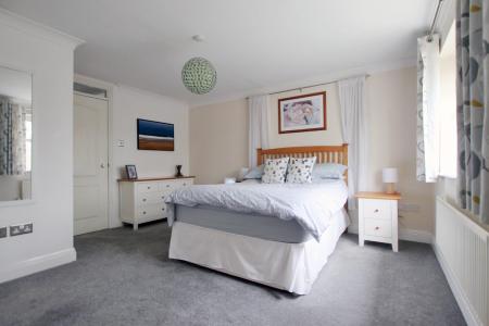 9017362-102839-133845373694284470-c6ea8d10-8510-05