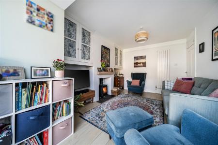 KITCHEN/BREAKFAST ROOM