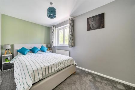 Bedroom..jpg