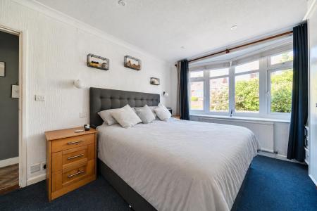 GF Bedroom..jpg