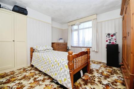 Back Bedroom.JPG