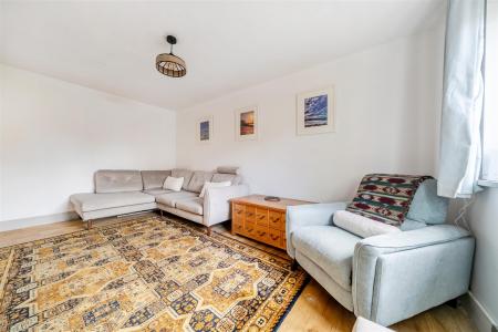 Living Room...jpg