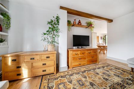Living Room..jpg