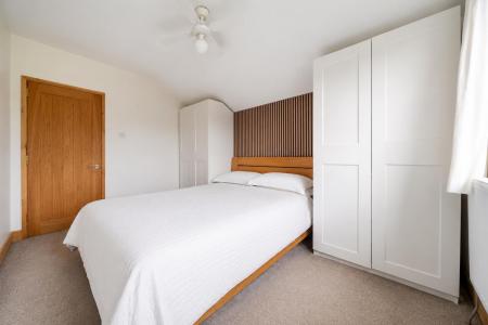 Main Bedroom..jpg