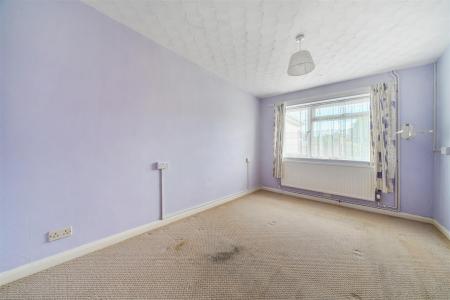 Main Bedroom..jpg