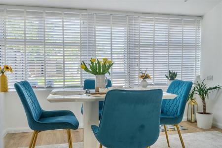 Dining Space.jpg