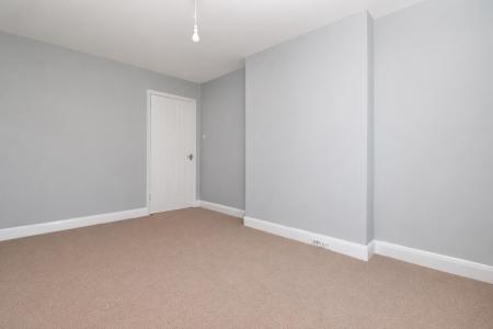 Main Bedroom..jpg