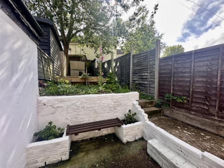 Garden 2.jpeg