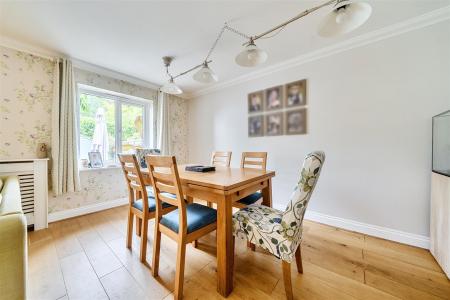 Dining Area.jpg
