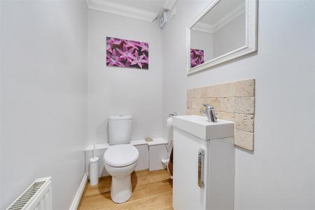 GF Cloakroom.jpg
