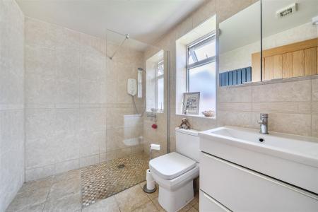 Ground Floor Shower Room.jpg