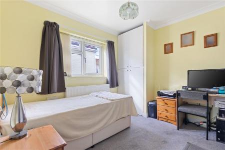 BEDROOOM