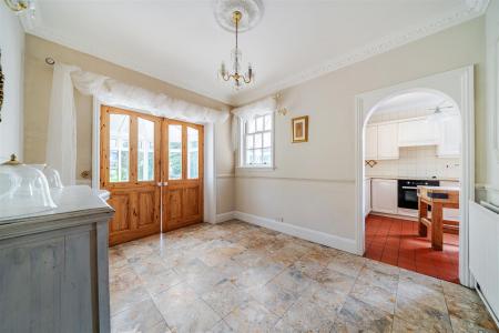 RECEPTION ROOM