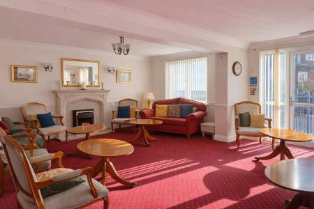 communal lounge 2.png