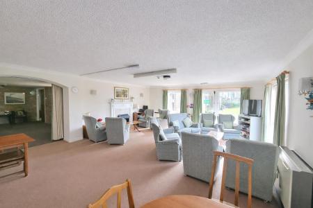 communal lounge 2.png