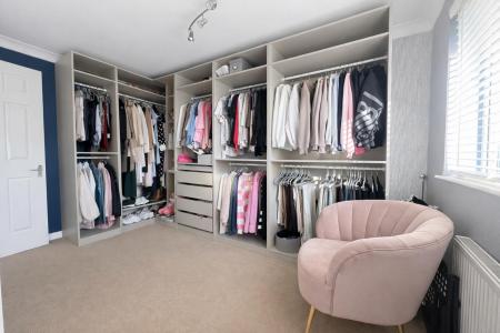 bedroom 2.png
