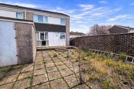 Rear Garden 2.png