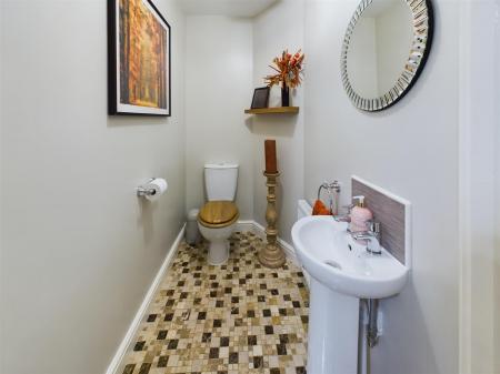 Fitted Guest Cloakroom