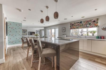 Stunning Open Plan Living Space