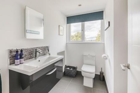 Superbly Appointed En-Suite Shower Room
