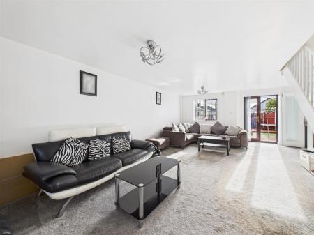 Generous Open Plan Lounge