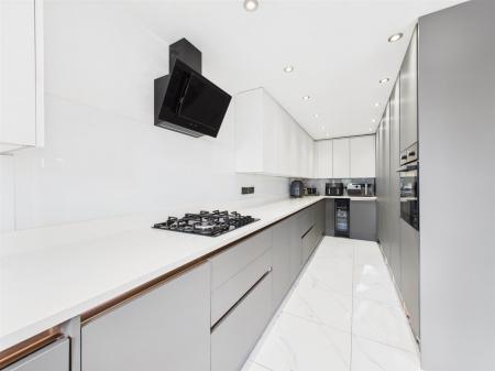 Quality Fitted Kitchen