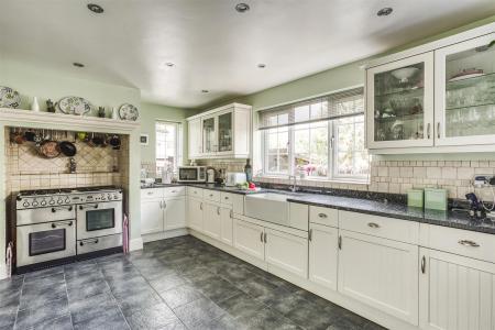 Fitted Breakfast Kitchen