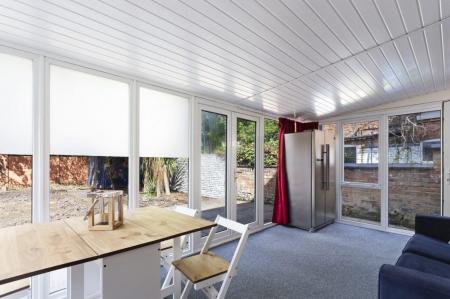 Lounge/Conservatory