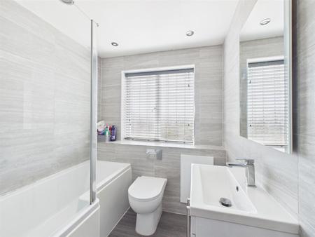 Superbly Appointed Bathroom