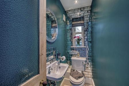 Fitted Guest Cloakroom