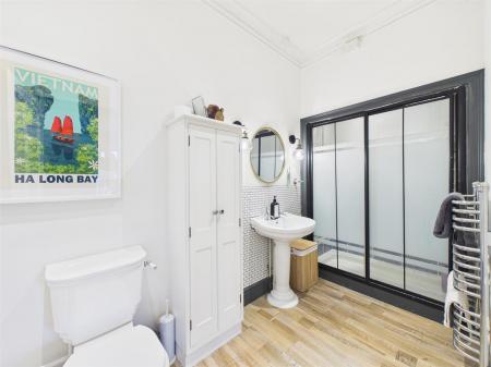 En-Suite Shower Room