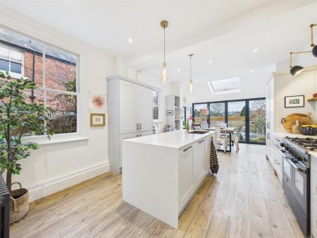 Stunning Extended Open Plan Dining Kitchen
