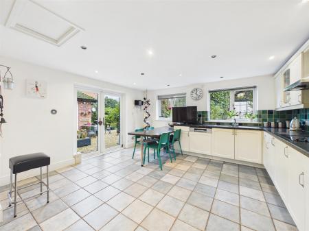 Breakfast Kitchen
