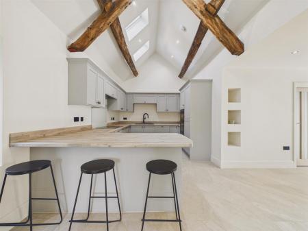 High Specification Fitted Kitchen