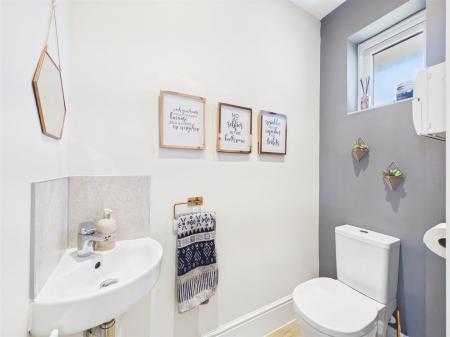 Fitted Guest Cloakroom