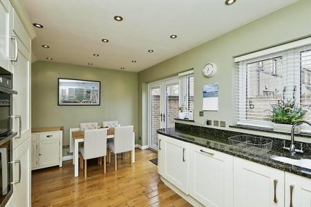 Open Plan Dining Kitchen