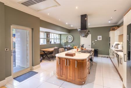Living Kitchen Diner
